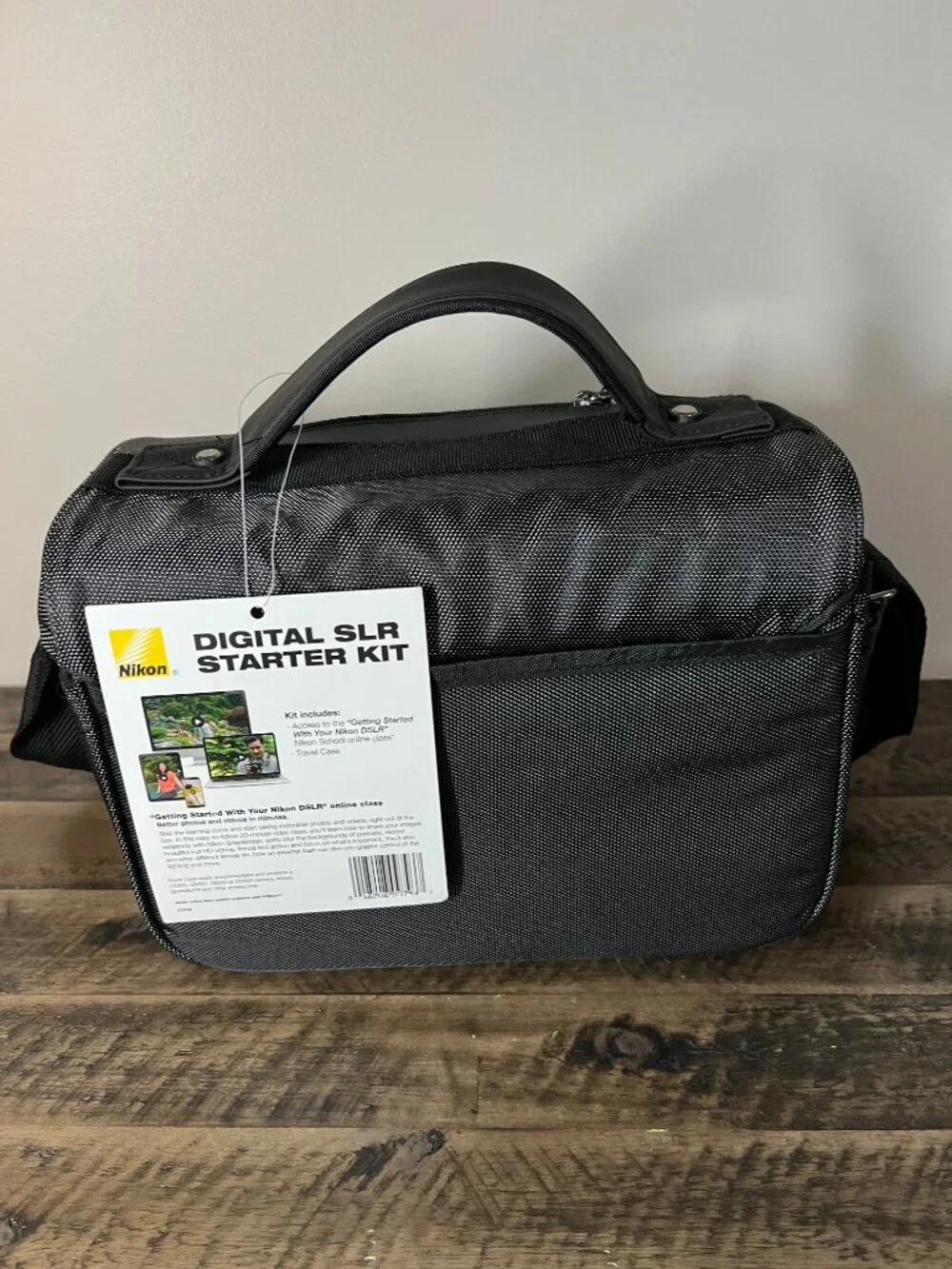 Nikon DSLR Camera Bag Black Padded Travel Case New With Tag